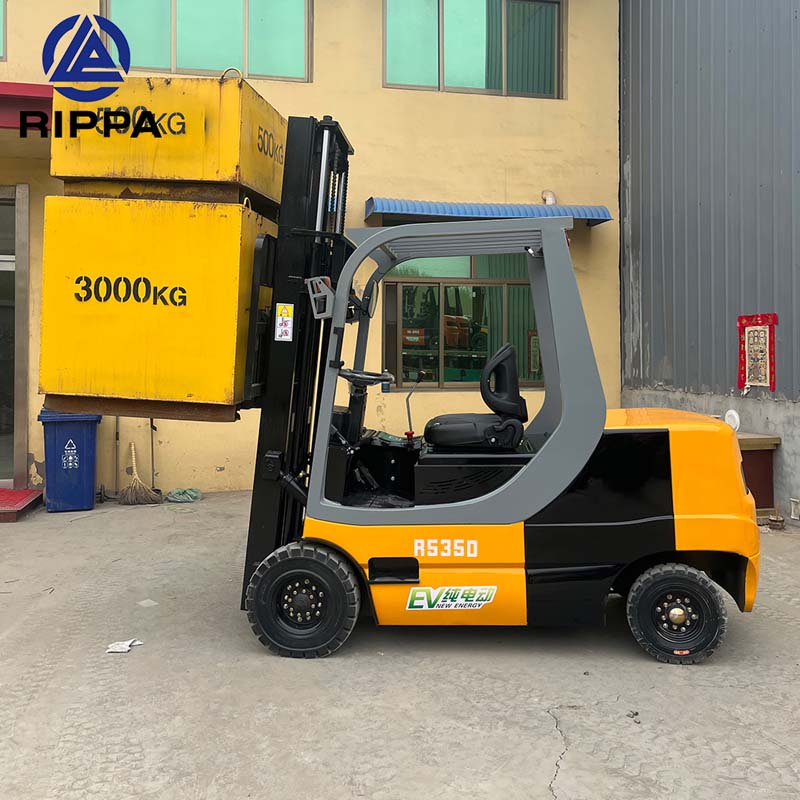 Rippa 3.5ton forklift.jpg Rippa 3.5ton forklift.jpg